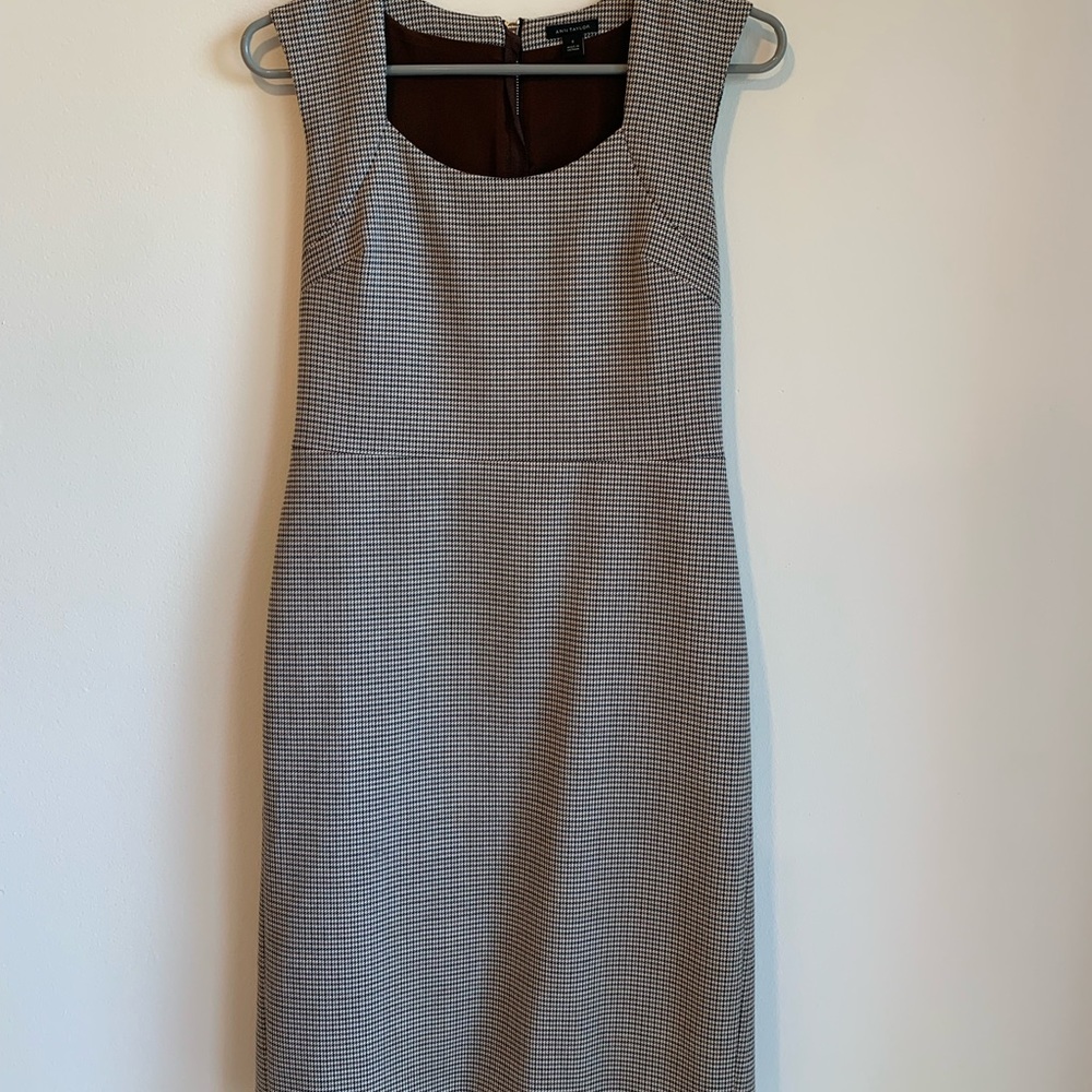 Dress for work or going out!